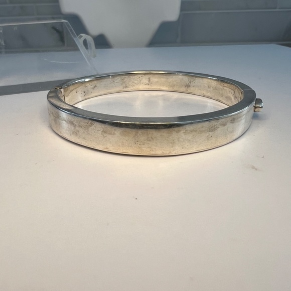 Vintage Taxco Silver Bracelet Modernist Chunky 925 Hinged Bangle - Picture 11 of 16